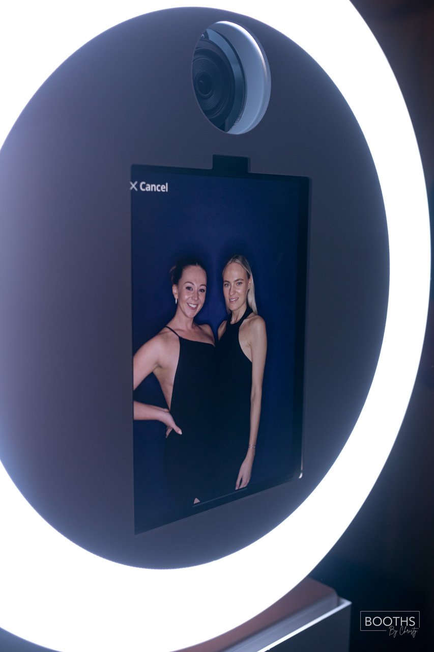 Explore the elegant and modern designs of our digital photo booths.